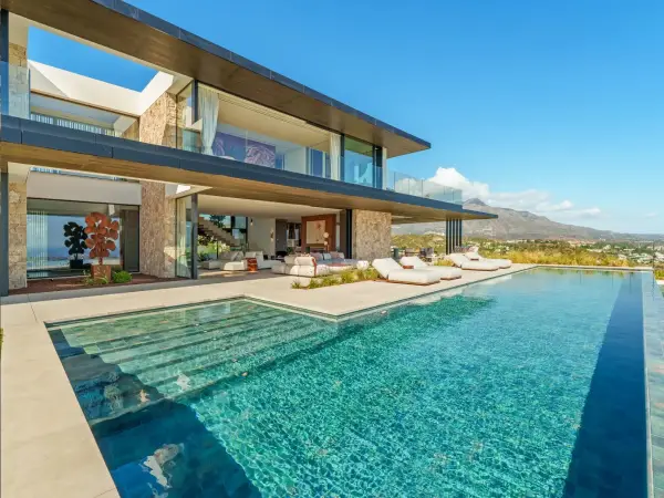 Villa de lujo con piscina en la Costa del Sol